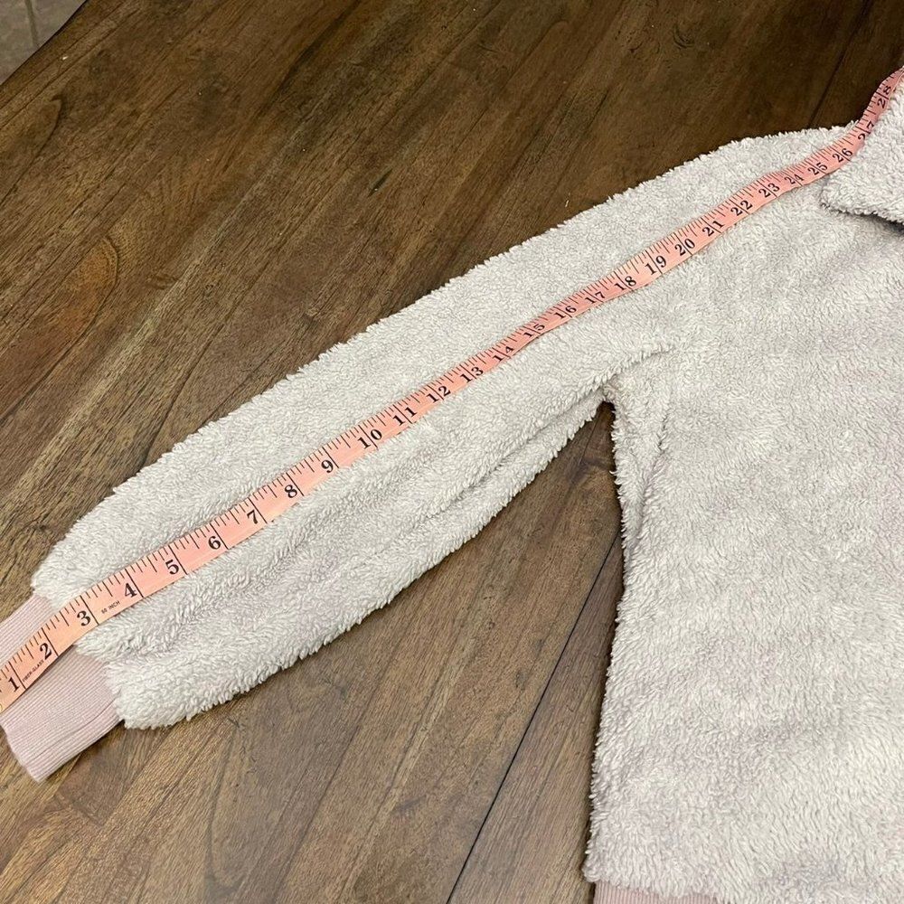 Fuzzy Teddy Jacket    - Picture 7 of 13